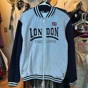 NWOT G-Crown London Jacket.Like a sweatshirt.Beautiful.Says xxl but measures xl